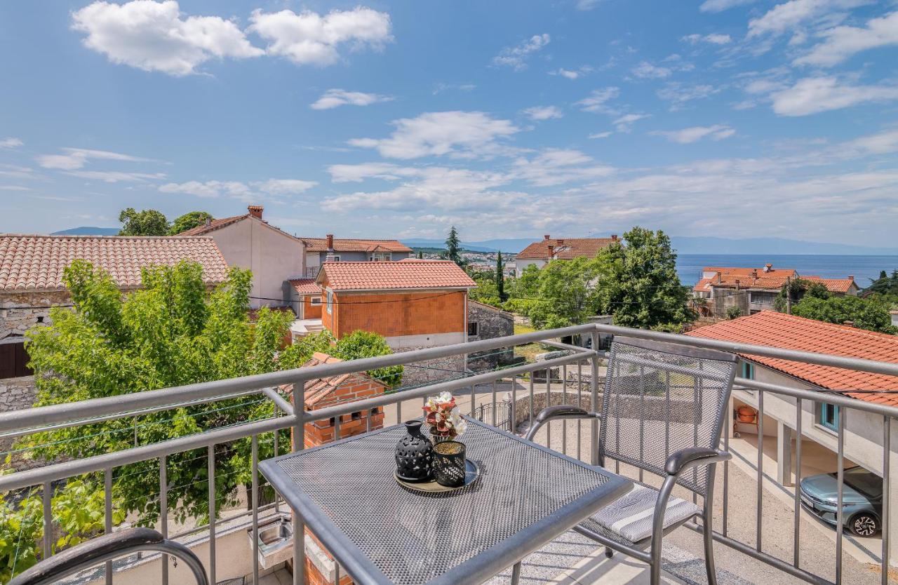 Apartment Marina Malinska Εξωτερικό φωτογραφία