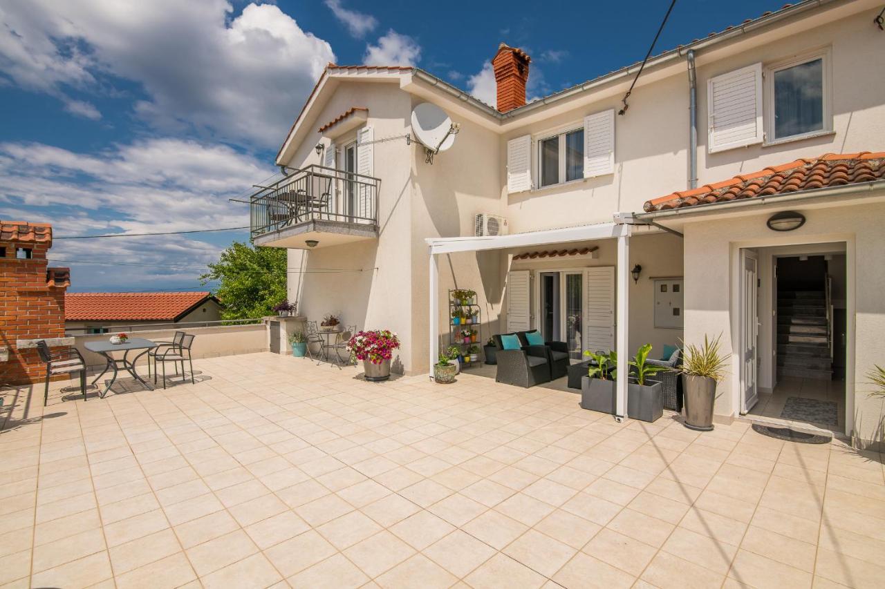 Apartment Marina Malinska Εξωτερικό φωτογραφία
